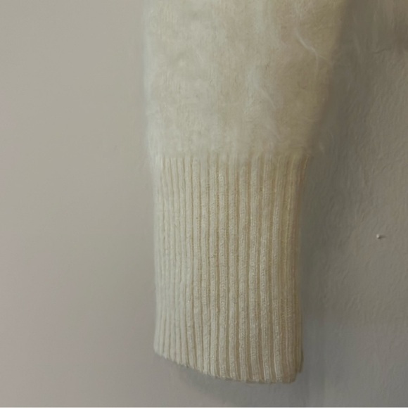 J. Crew Brushed Cashmere Cardigan Sweater Soft  Ivory!! - Picture 8 of 12